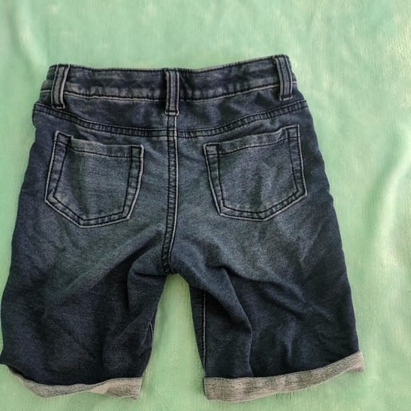 Shorts - Picture 2 of 2